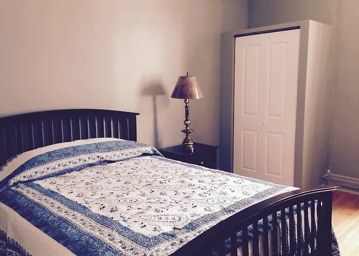 Historic Capitol Vacation Downtown Appartement